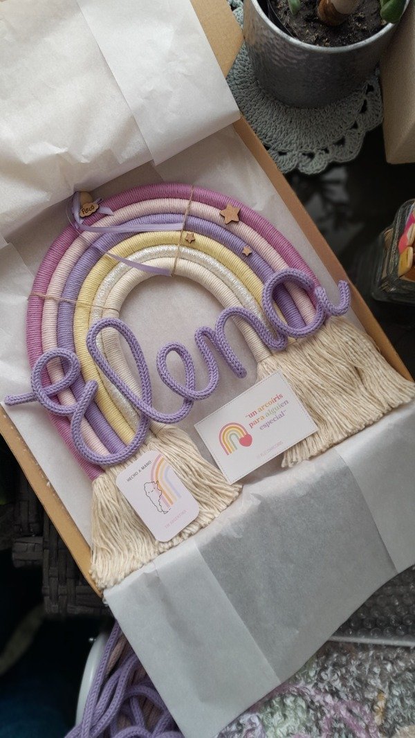 Producto - Arcoíris con nombre - Lavanda