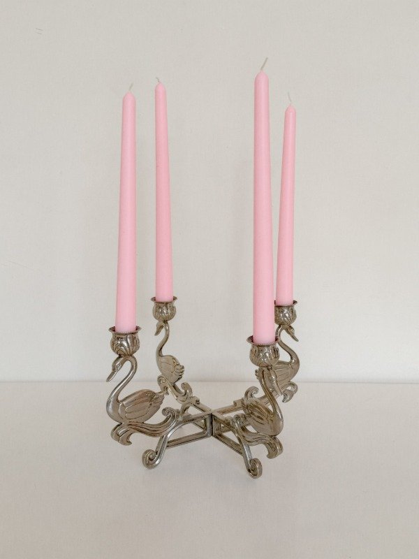 Producto - Candelabro cisnes plata
