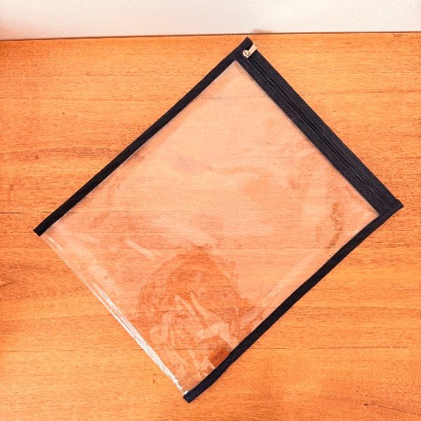 Producto - SOBRE CRISTAL A4 CON CIERRE Negro