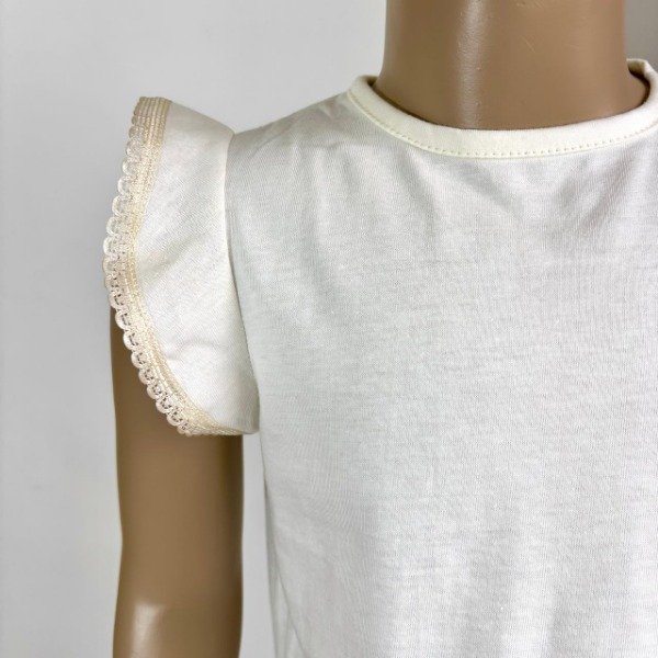 Producto - REMERA TANIA C/PUNTILLA - MANTECA