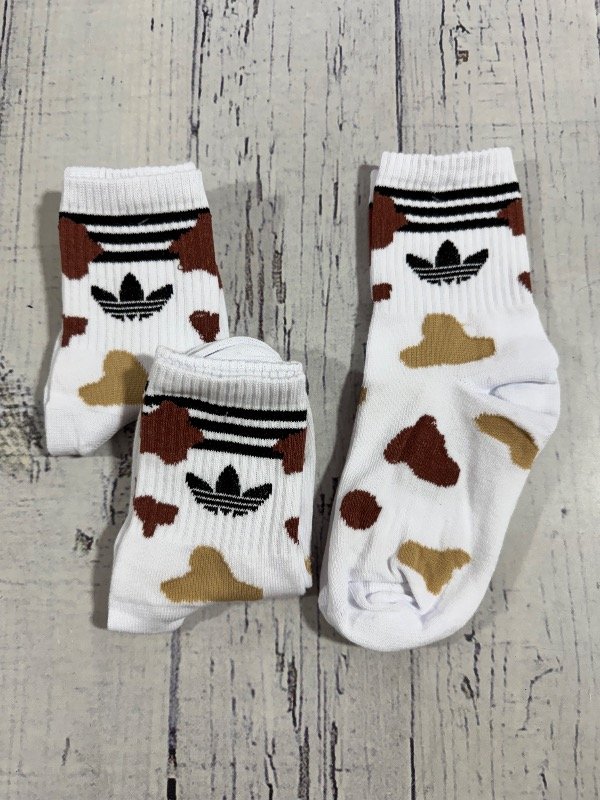 Producto - Adidas Cow White