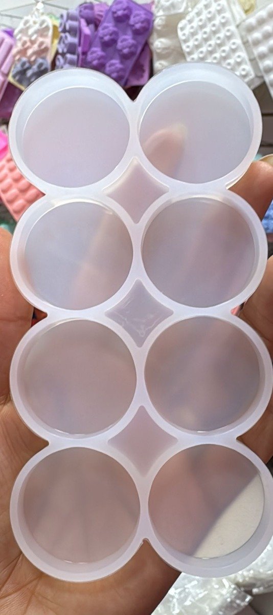 Producto - LLAVERO CIRCULAR X8 4CM BM4244