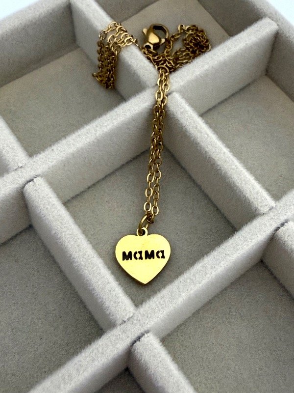 Producto - CD212 Collar corazón mamá