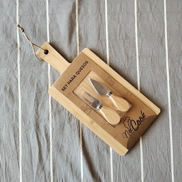 Producto - Tabla de Quesos con 2 utensillos