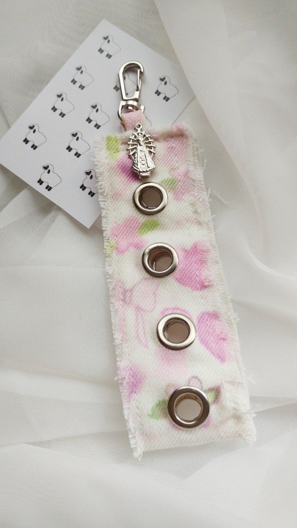 Producto - Llavero/ Lanyards Lujancita