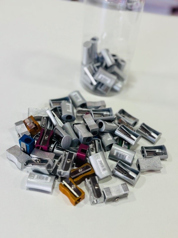 Producto - Sacapuntas de metal