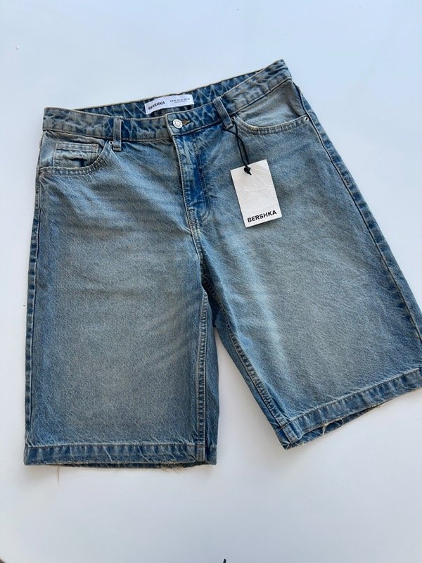 Producto - Bermuda denim Bershka Talle 38