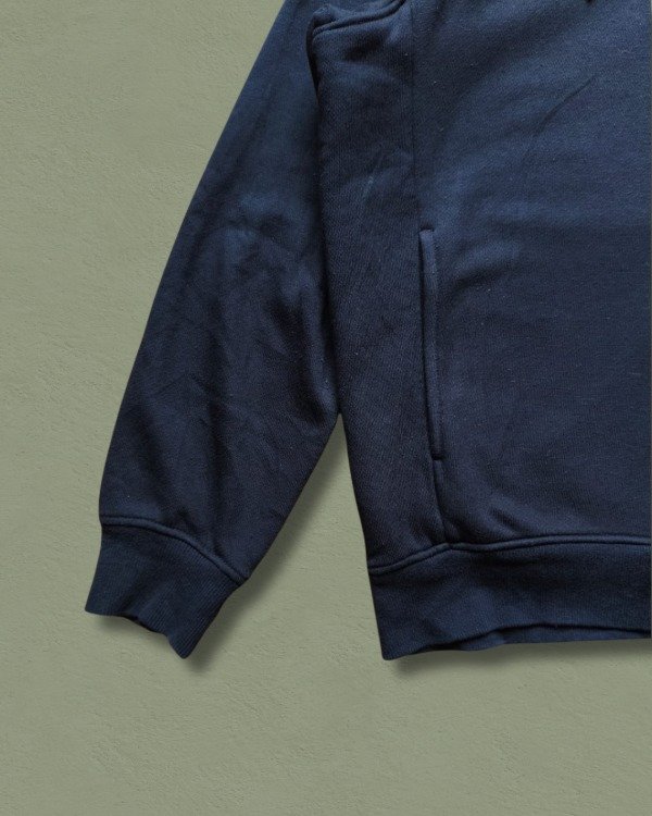 Producto - CAMPERA UNIQLO NEGRA CON INTERIOR DE CORDERITO TALLE L - 6