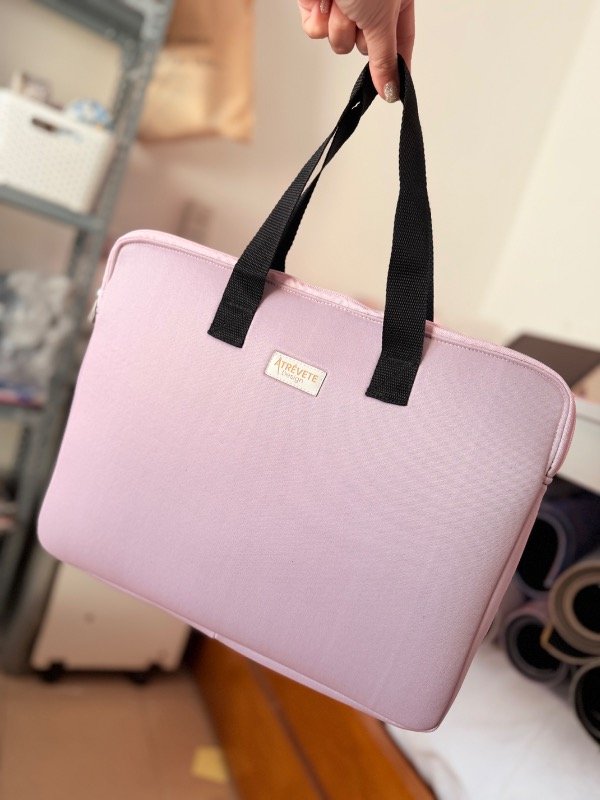 Producto - FUNDA DE NOTEBOOK - ROSA LISO