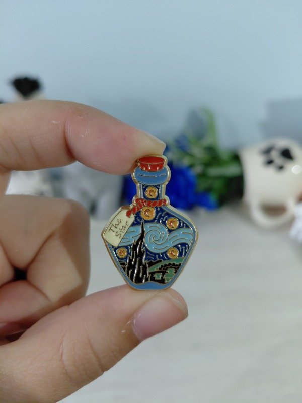 Producto - Pin metalizado - La noche estrellada de Van Gogh #1323