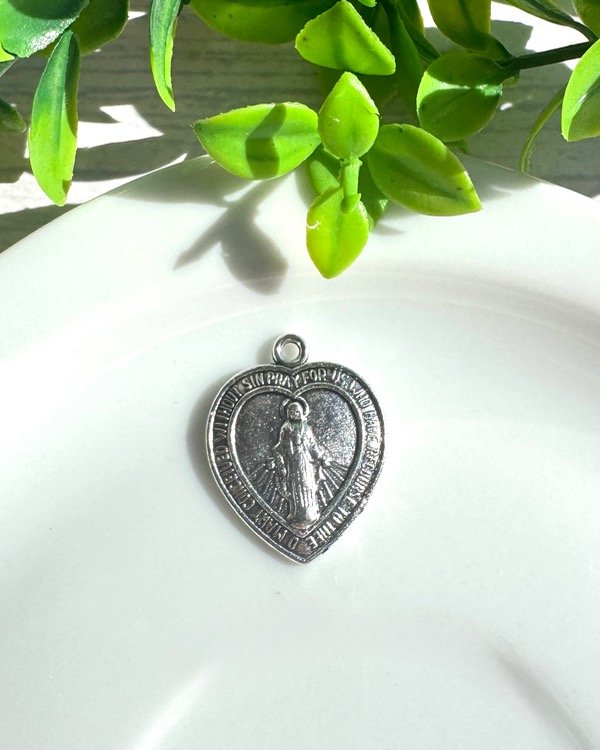 Producto - DIJE VIRGEN CORAZON