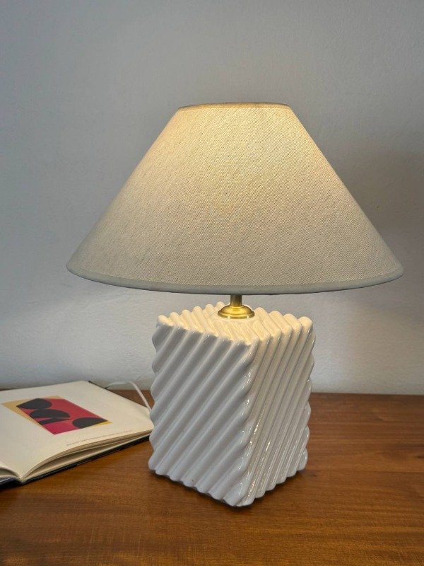 Producto - Velador RAYAS