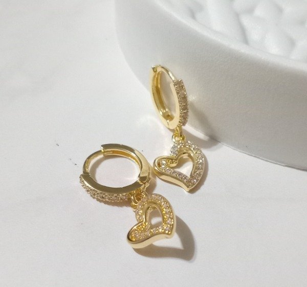 Producto - Argollitas it corazón cubic AD