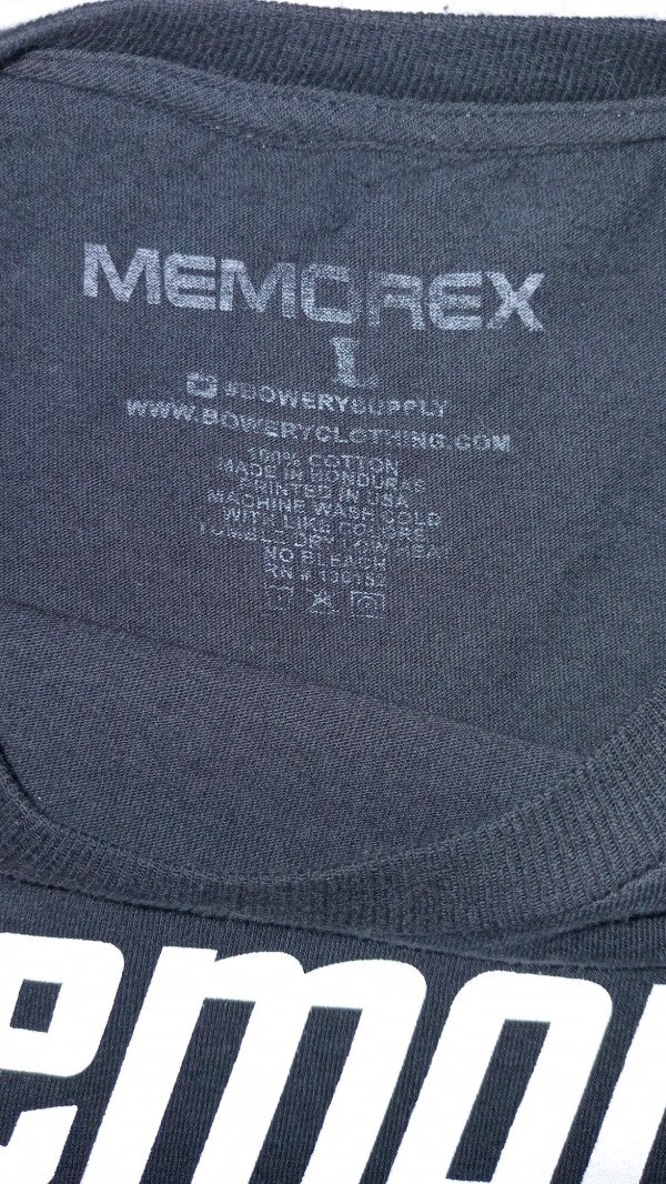 Producto - Memorex official merch tee. - 2
