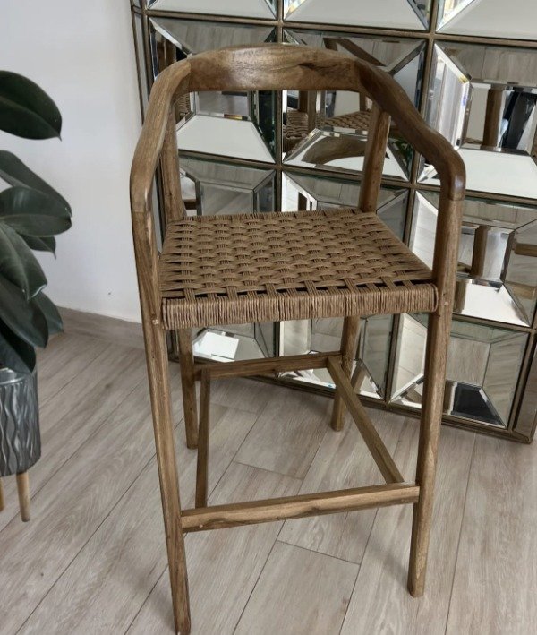 Producto - Banqueta Bali de petiribi tejida
