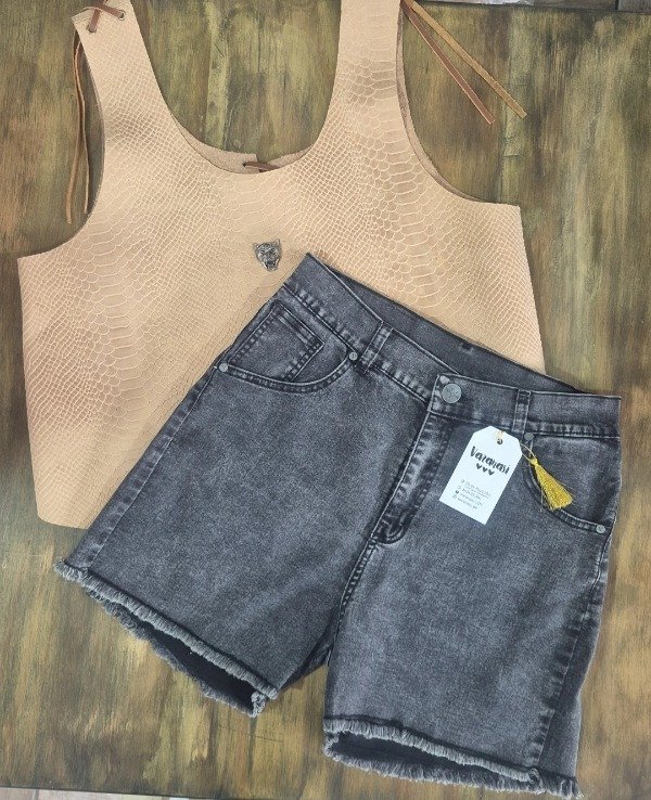 Producto - Short Malum Gris - 1