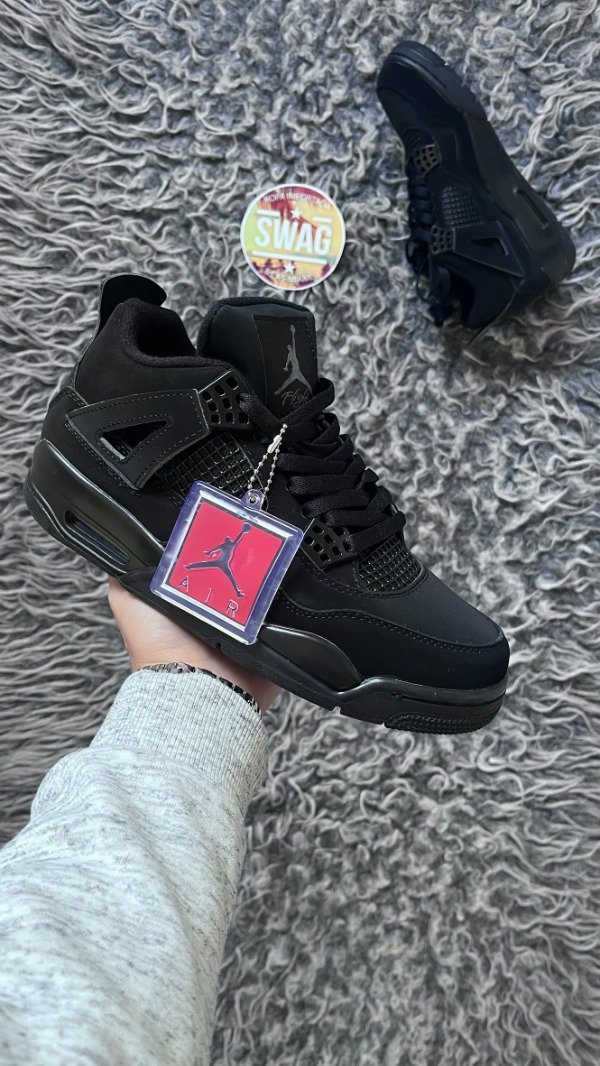 Producto - JORDAN RETRO 4 BLACK CAT