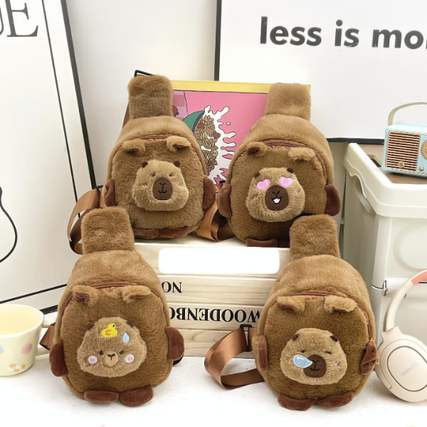 Producto - Pechera Capibara Peluche