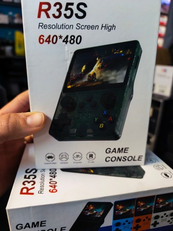 Producto - Consola portatil R35S / PSP / Play station 1 / Nintendo 64 /  y MAS