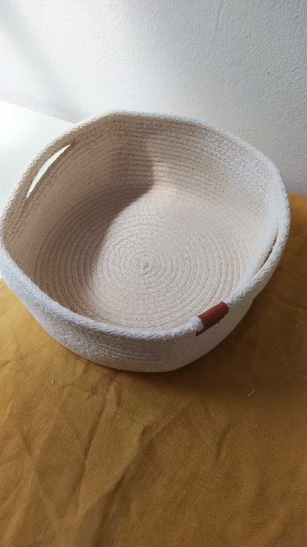 Producto - Cesta cuadrada base circular