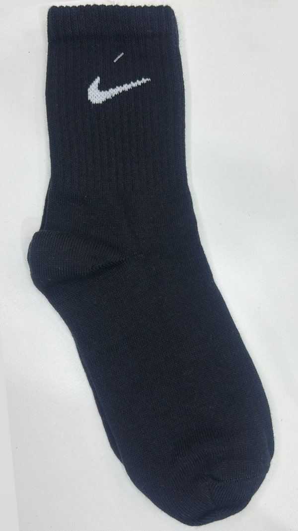 Producto - MEDIA 3/4 NIKE NEGRA