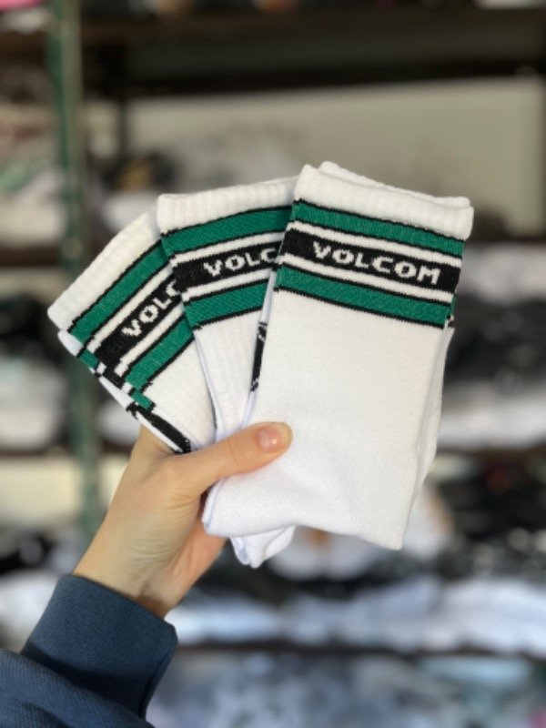 Producto - VOLCOM BLANCA Y VERDE