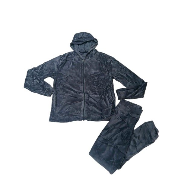 Producto - Conjunto Plush Gris Talle L-XL