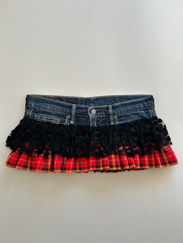Producto - pollera levis rework