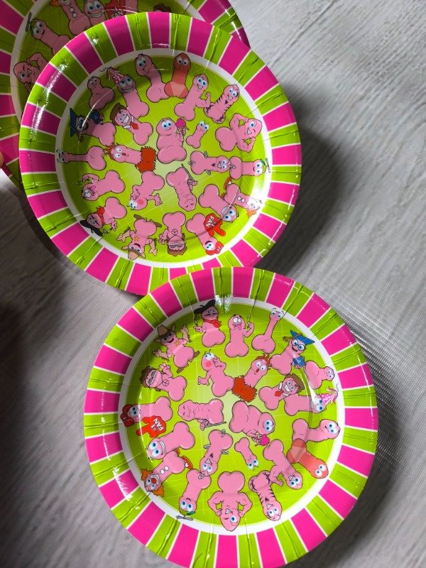 Producto - Platos con formitas y dibujos