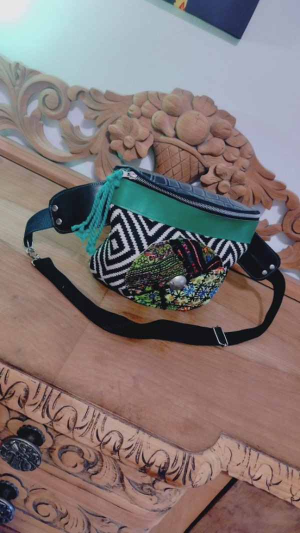 Producto - Riñonera ART 86