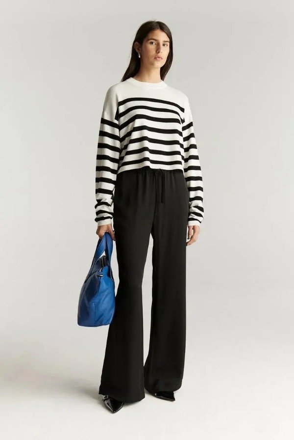 Producto - SWEATER COPENHAGUE NEGRO