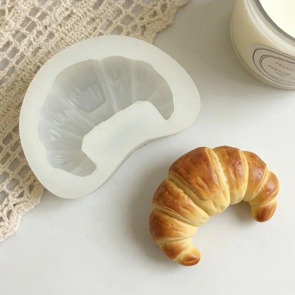 Producto - Media luna tamaño real Molde de silicona Soft