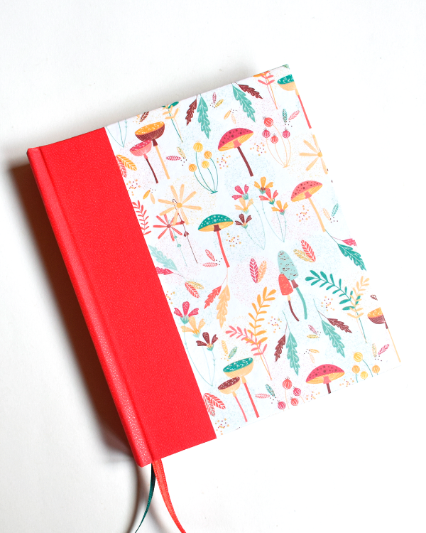 Producto - cuaderno pocket A6 honguitos rojo