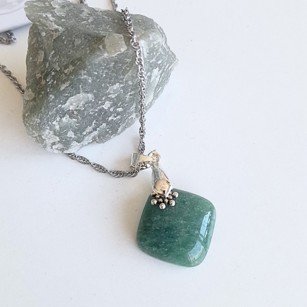 Producto - Collar Cuarzo Verde 1