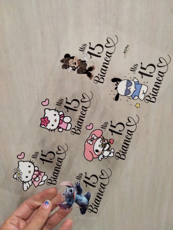 Producto - UV Mis 15 16x28cm Valencia Anime #1