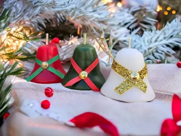 Producto - VELA CAMPANITA NAVI. X 1 5.5X6.5CM