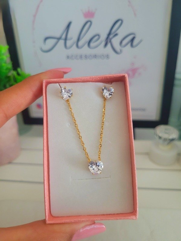 Producto - Conjunto corazón cubic de acero dorado - 0