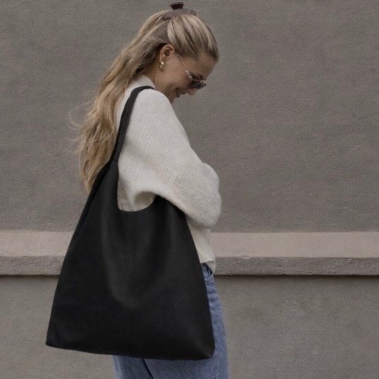 Producto - tote ARES