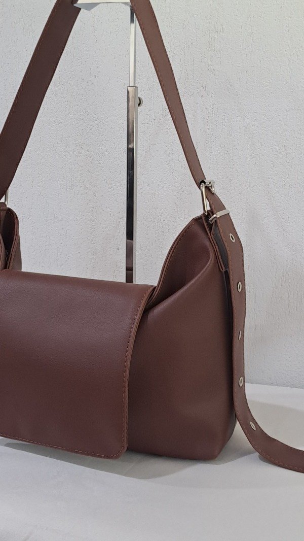 Producto - Cartera solapa MOCHA - PREVENTA - 2