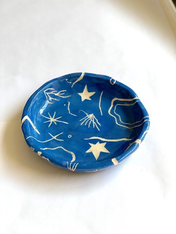 Producto - Plato irregular azul (con falla)