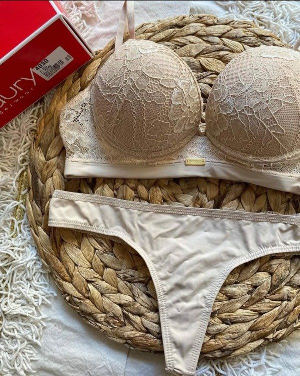 Producto - Conjunto nude combinado T.95