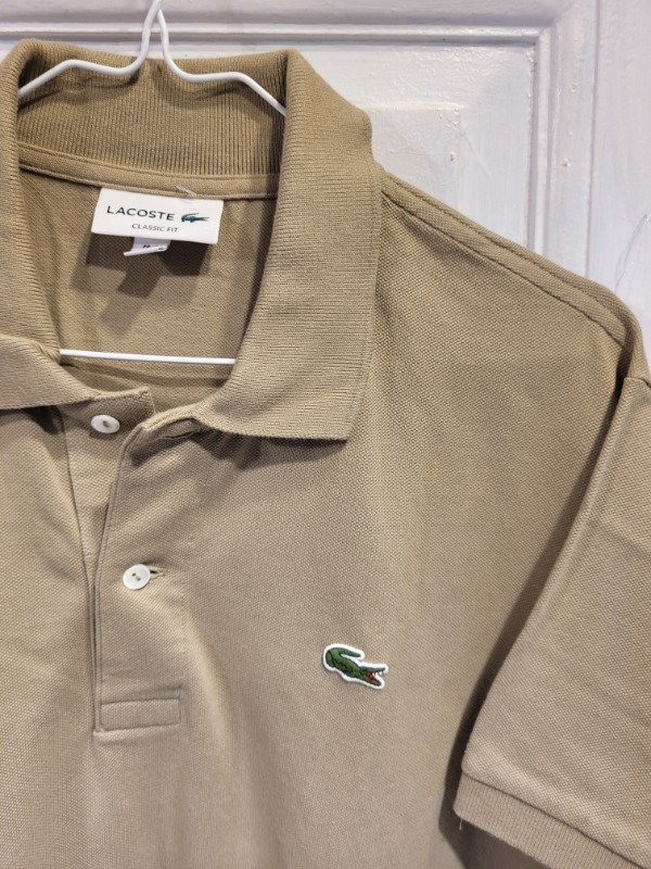 Producto - Chomba LACOSTE Verde seco claro Talle M - PRECIO: 80X - 2