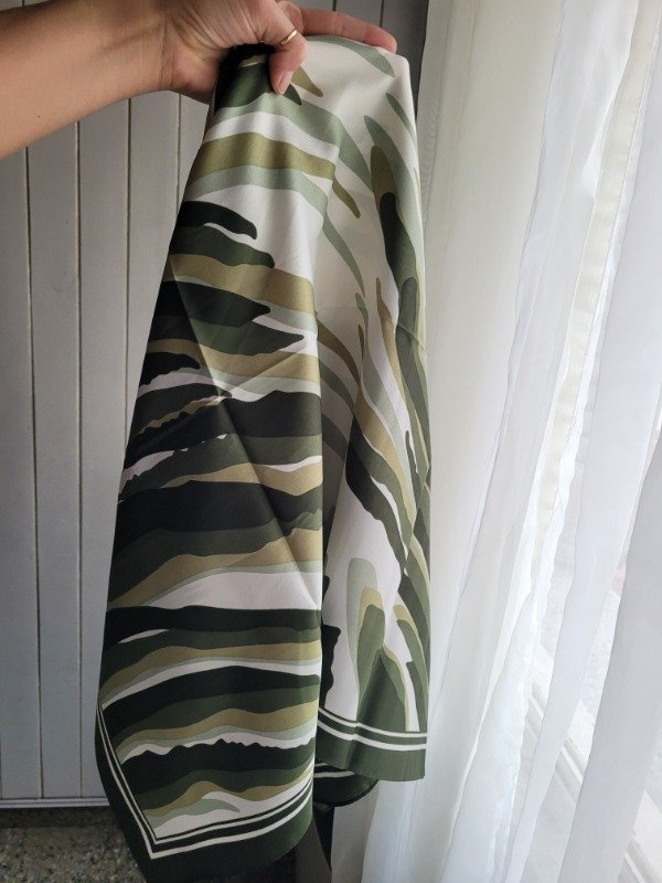 Producto - Pañuelo Luli 90x90