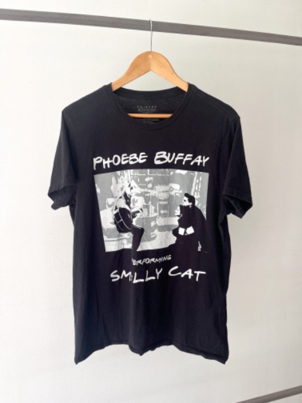 Remera friends smelly cat