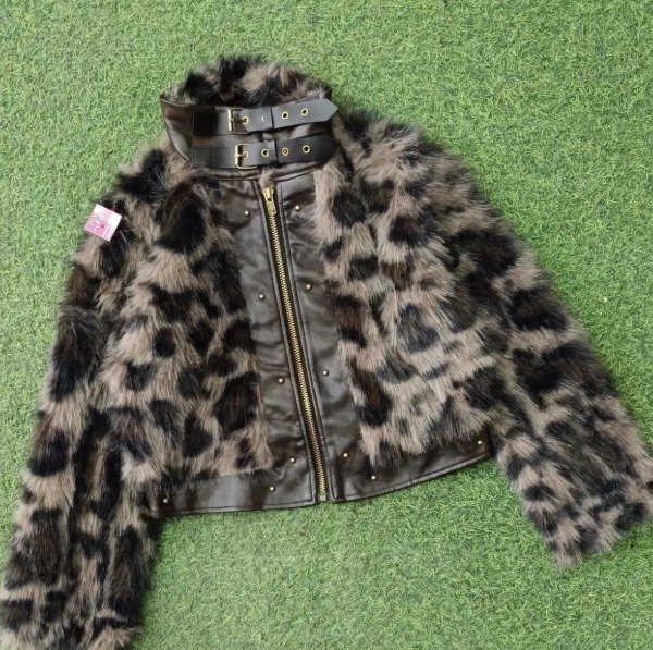 Producto - Campera peluche print