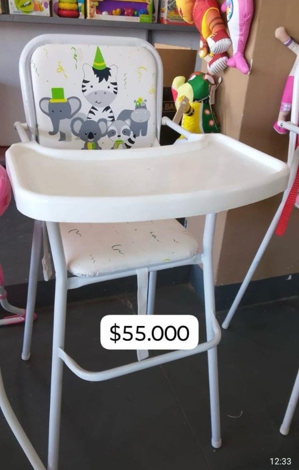 Producto - SILLA FIJA DE CAÑO Y MESA PLASTICA