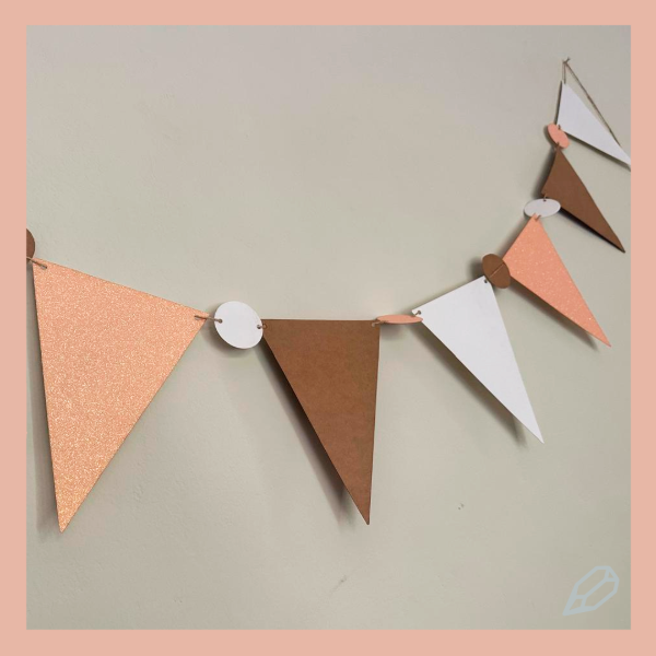 Producto - Banderín triangulo