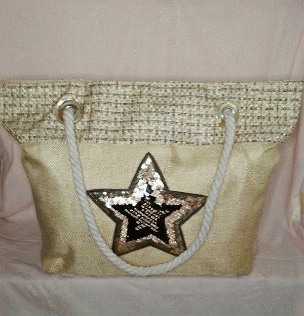 Producto - BOLSO GRANDE CON ESTRELLA EN LENTEJUELAS