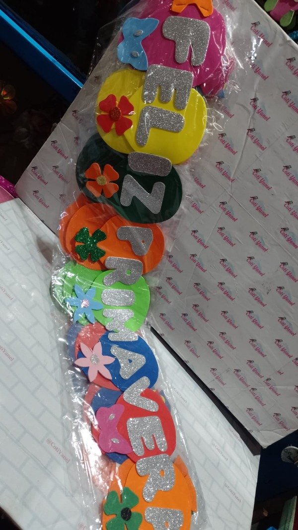 Producto - Banderin feliz primavera
