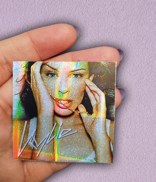 Producto - STICKER HOLOGRÁFICO- KYLIE MINOGUE -KYLIE